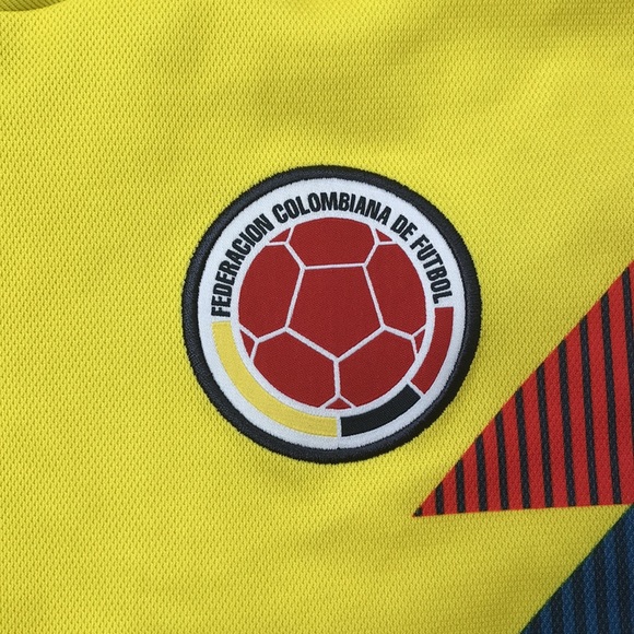 Adidas Youth Colombia 2018 Home Jersey - Size: M - Picture 4 of 7